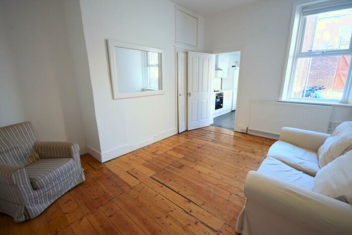 2 Bedroom Flat To Rent In Dinsdale Road, Sandyford, NE2