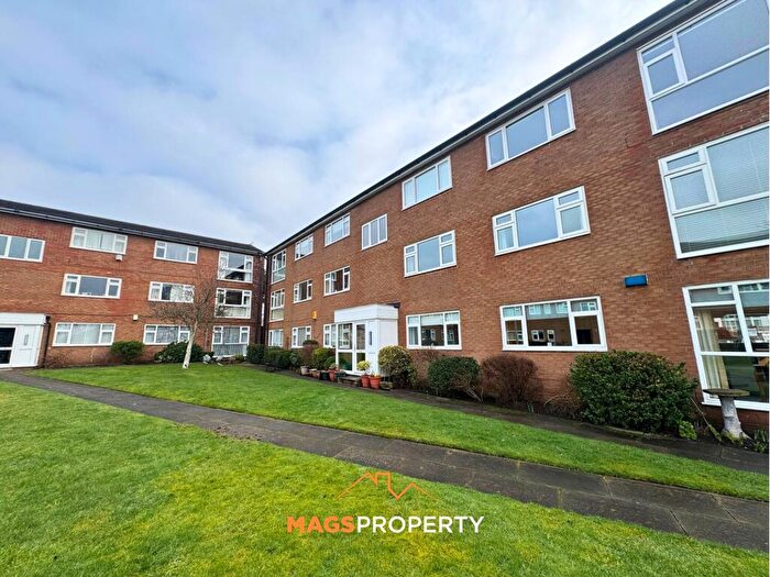 2 Bedroom Flat To Rent In Nicholas Road, Gaywood Court Nicholas Road, L23