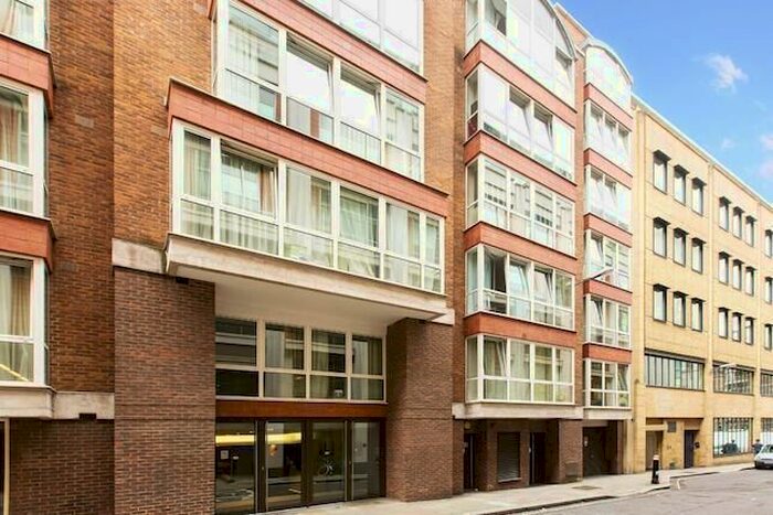 1 Bedroom Flat To Rent In Hosier Lane, West Smithfield, London, EC1A