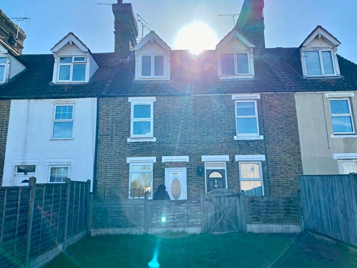 1 Bedroom Flat To Rent In Ivy Street, Rainham, Gillingham, ME8