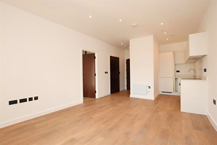 1 Bedroom Flat To Rent In The Willows, Windsor Bridge Road, Bath, BA2