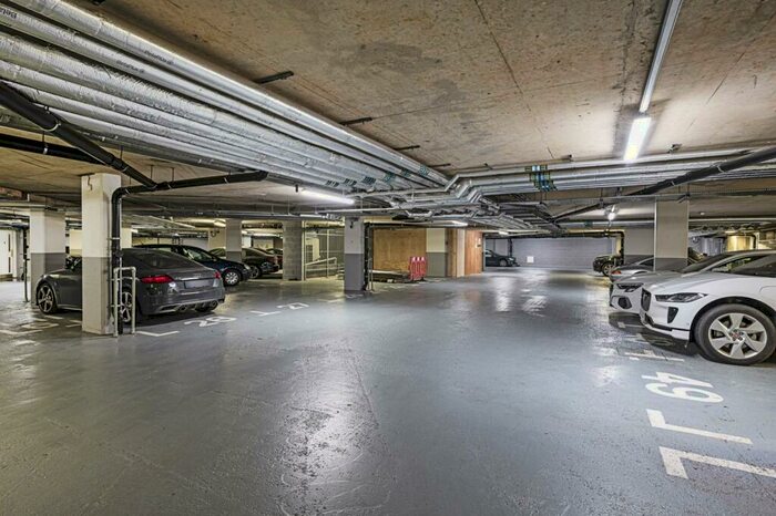 Garage / Parking For Sale In Avantgarde Tower, Shoreditch, London, E1