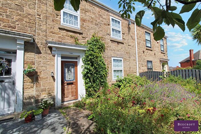 3 Bedroom Cottage For Sale In Woodfield Avenue, Mexborough, S64