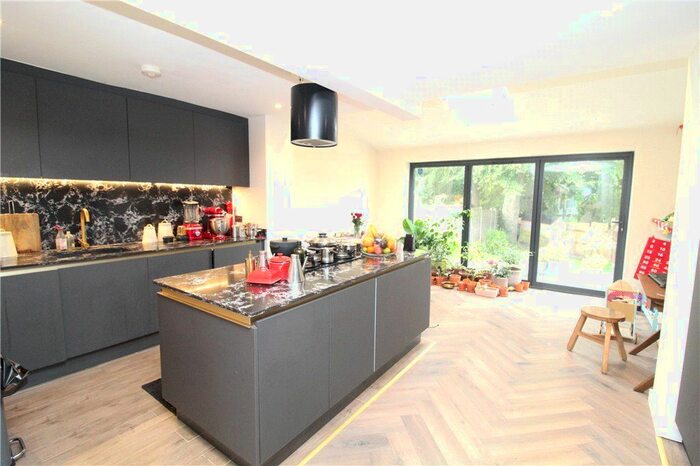 4 Bedroom Terraced House To Rent In Nicola Close, South Croydon, CR2