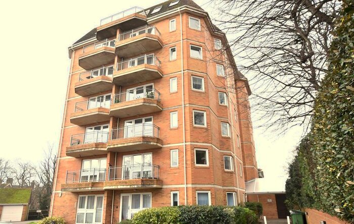 1 Bedroom Flat To Rent In Upper Maze Hill, St. Leonards-On-Sea, TN38
