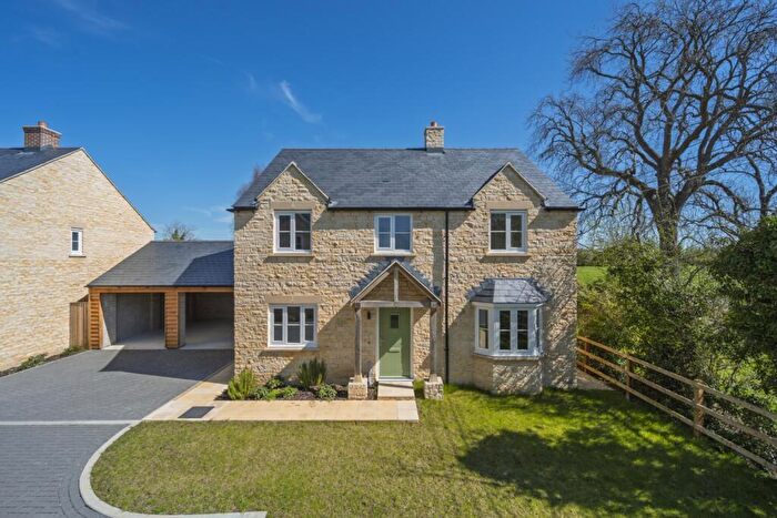 4 Bedroom Detached House For Sale In The Cider Press, Ashton Keynes, SN6