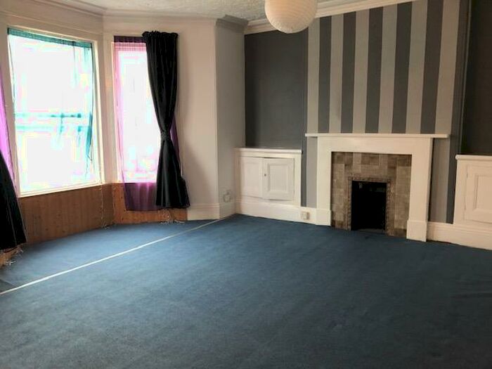 2 Bedroom Flat To Rent In Mildmay Street, Plymouth, PL4