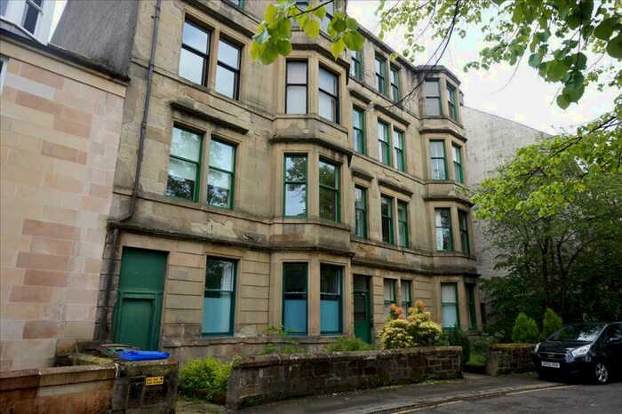 1 Bedroom Apartment To Rent In Oakshaw Street West, Paisley, PA1