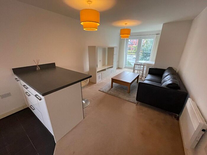 2 Bedroom Apartment To Rent In The Edg, Springmeadow Road, B15