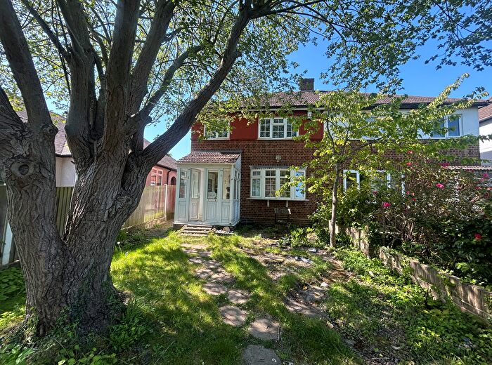 3 Bedroom Property To Rent In Kelvin, Lesley Close, London Road, Swanley, BR8