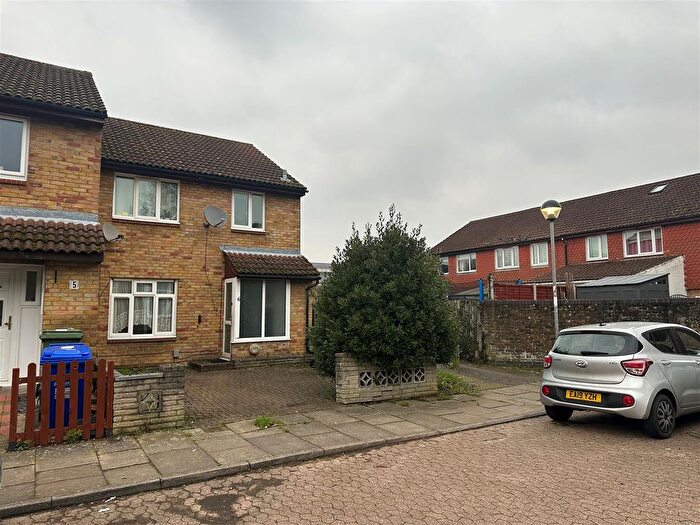 3 Bedroom End Of Terrace House To Rent In Cavalry Court, Aldershot, GU11