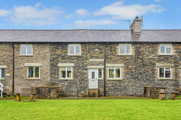 2 Bedroom Terraced House For Sale In Mill Cottage, Winstanley Place, Bowston, LA8