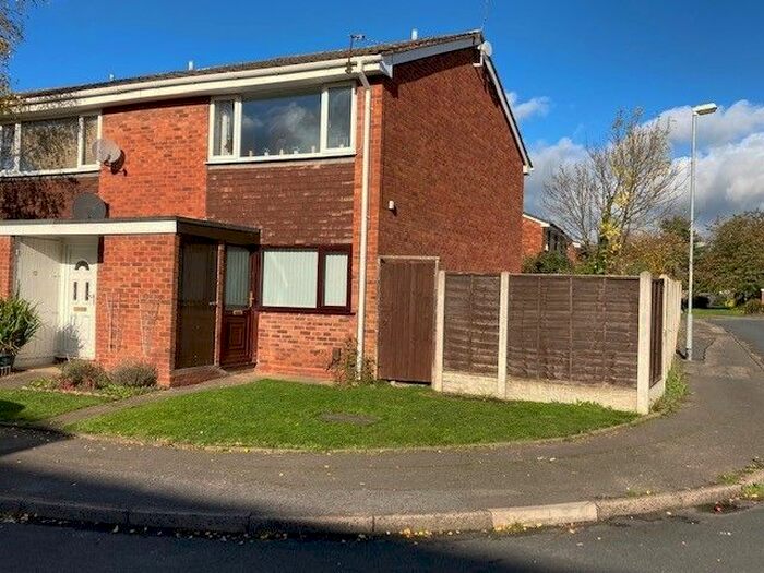 1 Bedroom Flat To Rent In Grenville Close, Walsall, WS2