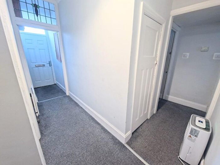 1 Bedroom Property To Rent In Windy Nook, Gateahead, NE9
