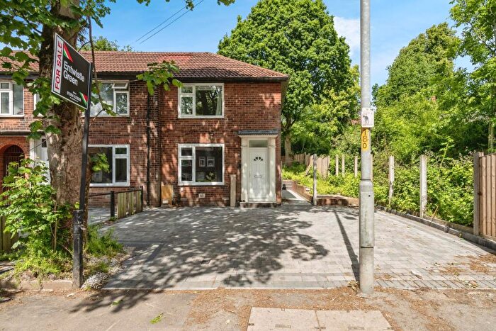 3 Bedroom Semi-Detached House For Sale In Moss Bank Way, Bolton, Lancashire, BL1