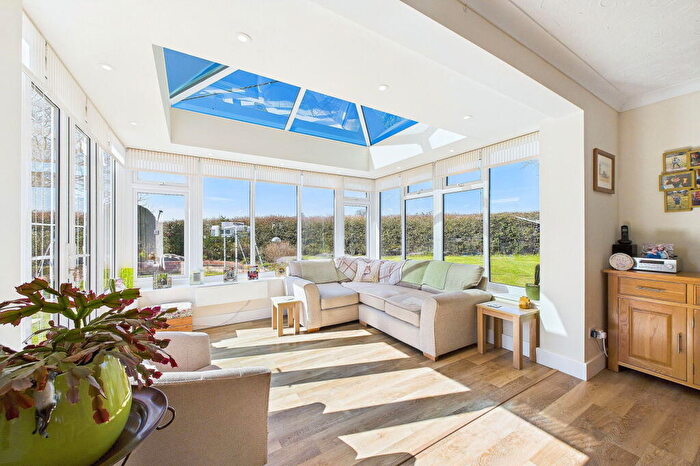 4 Bedroom Chalet For Sale In The Turnpike, Bunwell, Norwich, NR16