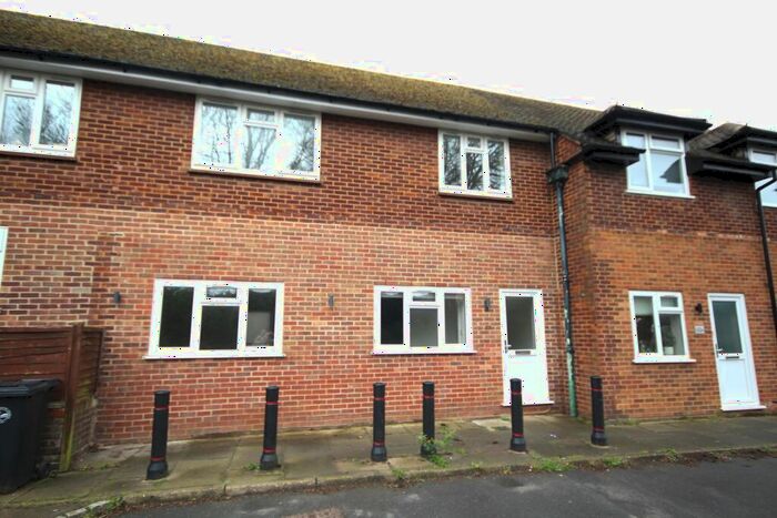 2 Bedroom Terraced House To Rent In Rickmansworth Lane, Chalfont St Peter, SL9