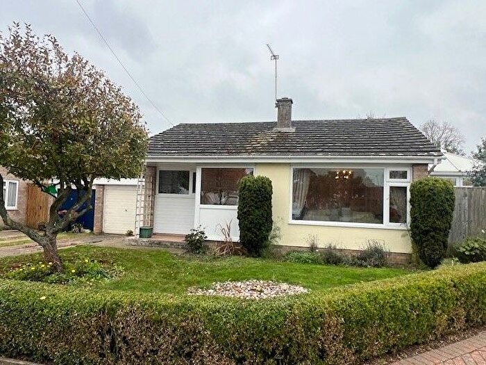 2 Bedroom Bungalow To Rent In Gaye Crescent, Eye, IP23