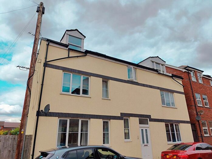 2 Bedroom Flat To Rent In Wellington Street, Kettering, NN16