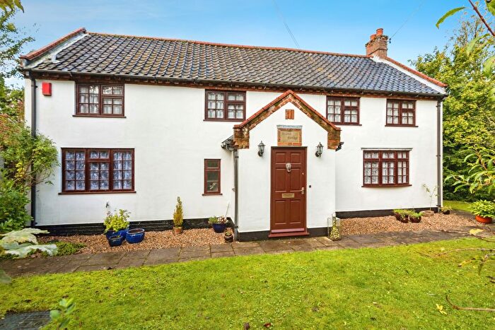 4 Bedroom Detached House For Sale In London Road, Willingham St. Mary, Beccles, Suffolk, NR34