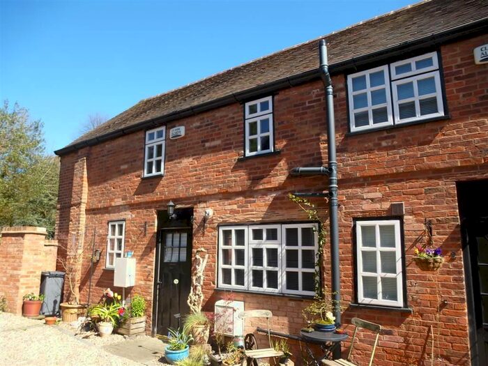 2 Bedroom Property To Rent In Solihull Road, Hampton-In-Arden, Solihull, B92