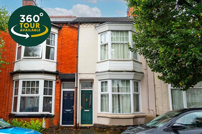 3 Bedroom Terraced House To Rent In Walton Street, Leicester, LE3