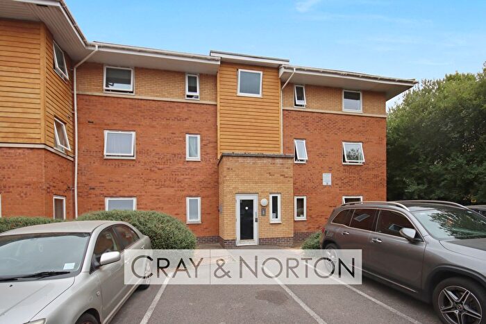 2 Bedroom Flat To Rent In Manning Gardens, Addiscombe, CR0