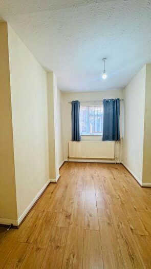 1 Bedroom Flat To Rent In Argyle Road, Ilford, IG1
