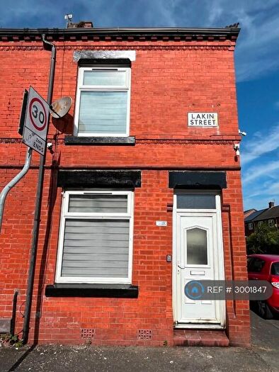 2 Bedroom End Of Terrace House To Rent In Lakin St, Manchester, M40