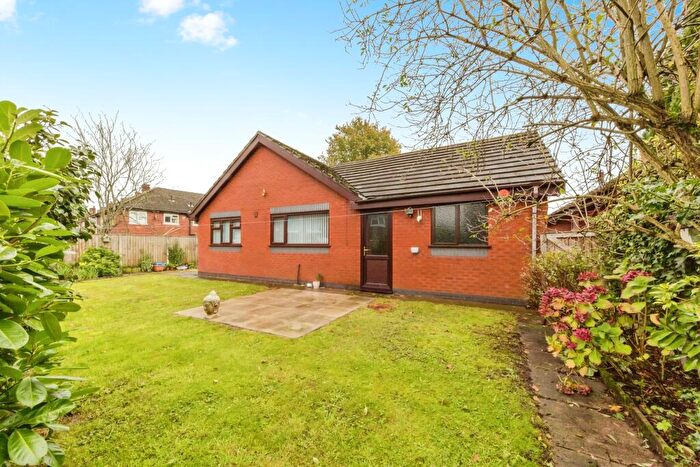 2 Bedroom Bungalow For Sale In Delamere Rise, Winsford, Cheshire, CW7