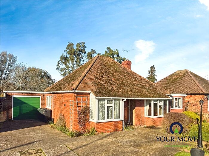 3 Bedroom Bungalow For Sale In Ashford Road, Kingsnorth, Ashford, Kent, TN23