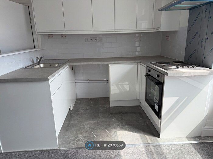 Studio To Rent In Trench Road, Telford, TF2