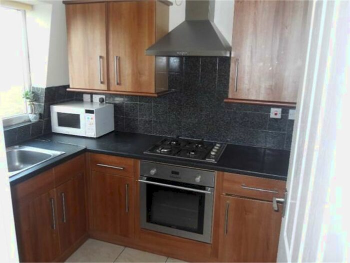 2 Bedroom Flat To Rent In Northolt Road, South Harrow, Harrow, HA2