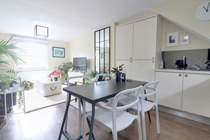 1 Bedroom Apartment To Rent In Filey Avenue, London, N16