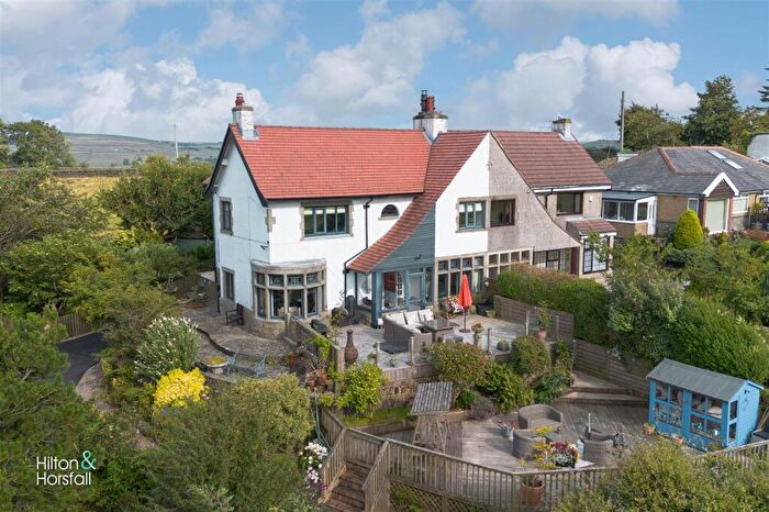 5 Bedroom Semi Detached House For Sale In Oakbank, Manchester Road, Barnoldswick, BB18