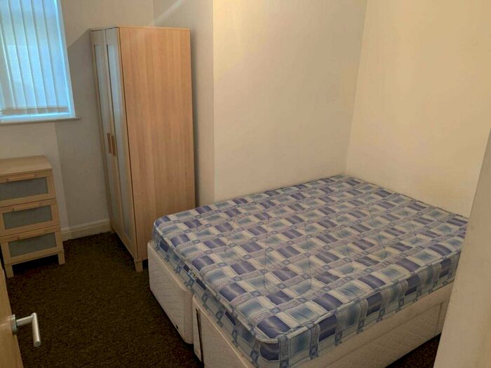 2 Bedroom Flat To Rent In Wilbraham Road, Chorlton Cum Hardy, M21