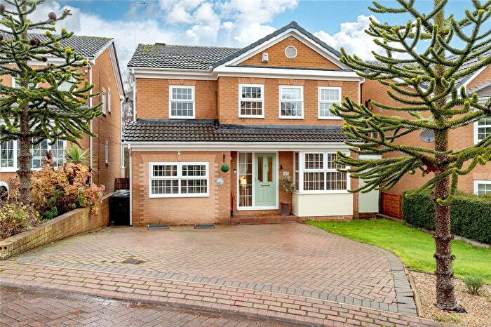 4 Bedroom Detached House For Sale In Buckthorne Drive, East Ardsley, Wakefield, West Yorkshire, WF3