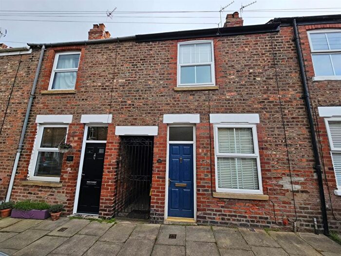 3 Bedroom Property To Rent In Finsbury Street, York, YO23
