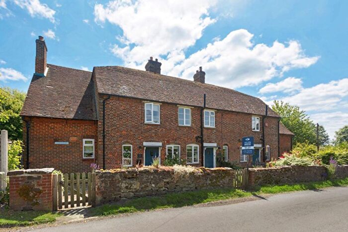 3 Bedroom Cottage To Rent In Heaverham Road, Kemsing, TN15