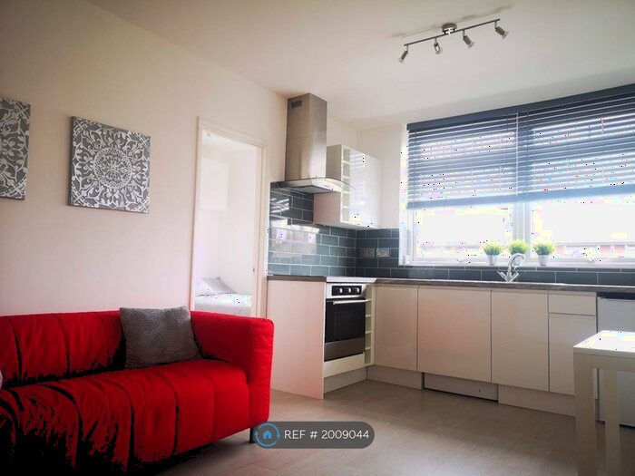 1 Bedroom Flat To Rent In Hamilton Road, Reading, RG1