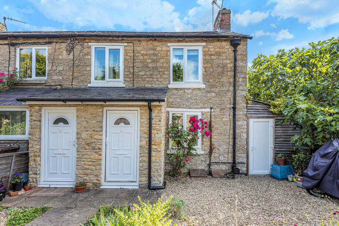 1 Bedroom Flat To Rent In Lyne Road, Kidlington, OX5