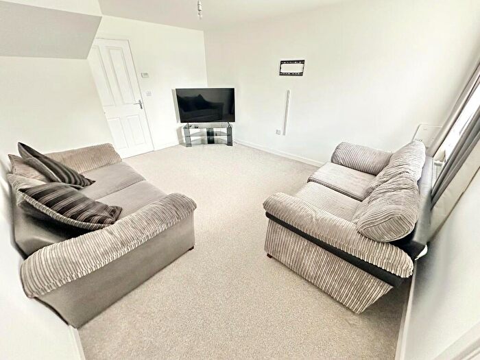 3 Bedroom Town House For Sale In Bream Lane, Rossmore, CH66