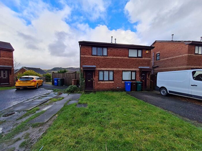 2 Bedroom Semi-detached House To Rent In Pennine Road, Chorley, PR6