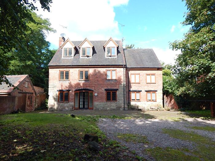 2 Bedroom Barn Conversion To Rent In The Old Mill, Rugeley, WS15