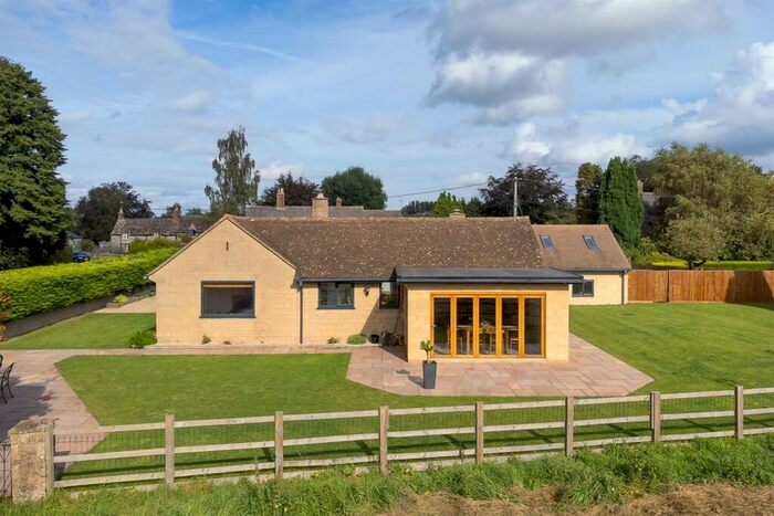 5 Bedroom Detached House For Sale In Mill Lane, Somerford Keynes, Cirencester, GL7