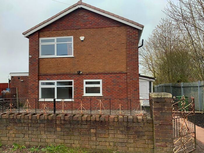 4 Bedroom Detached House To Rent In Horace Street, Bilston, WV14
