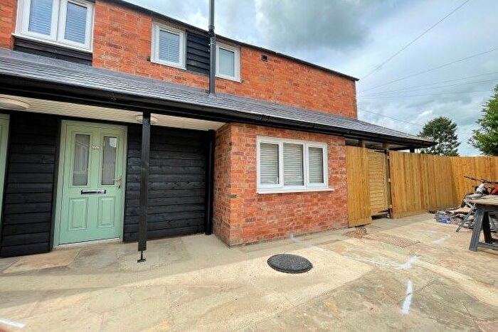 2 Bedroom Flat To Rent In ., Milton Keynes, MK12