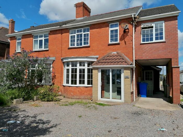 3 Bedroom Semi-Detached House To Rent In Eastwood Road, Boston, PE21