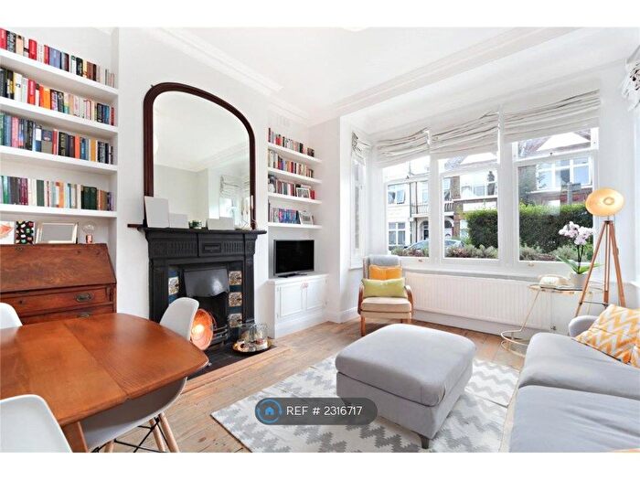 2 Bedroom Flat To Rent In Kensal Rise, London, NW10