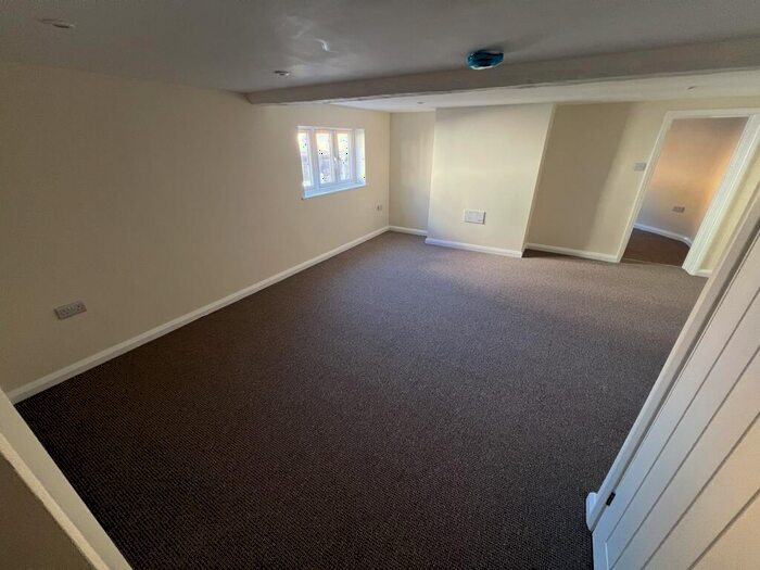 1 Bedroom Flat To Rent In King Street, Melton Mowbray, Leicestershire, LE13